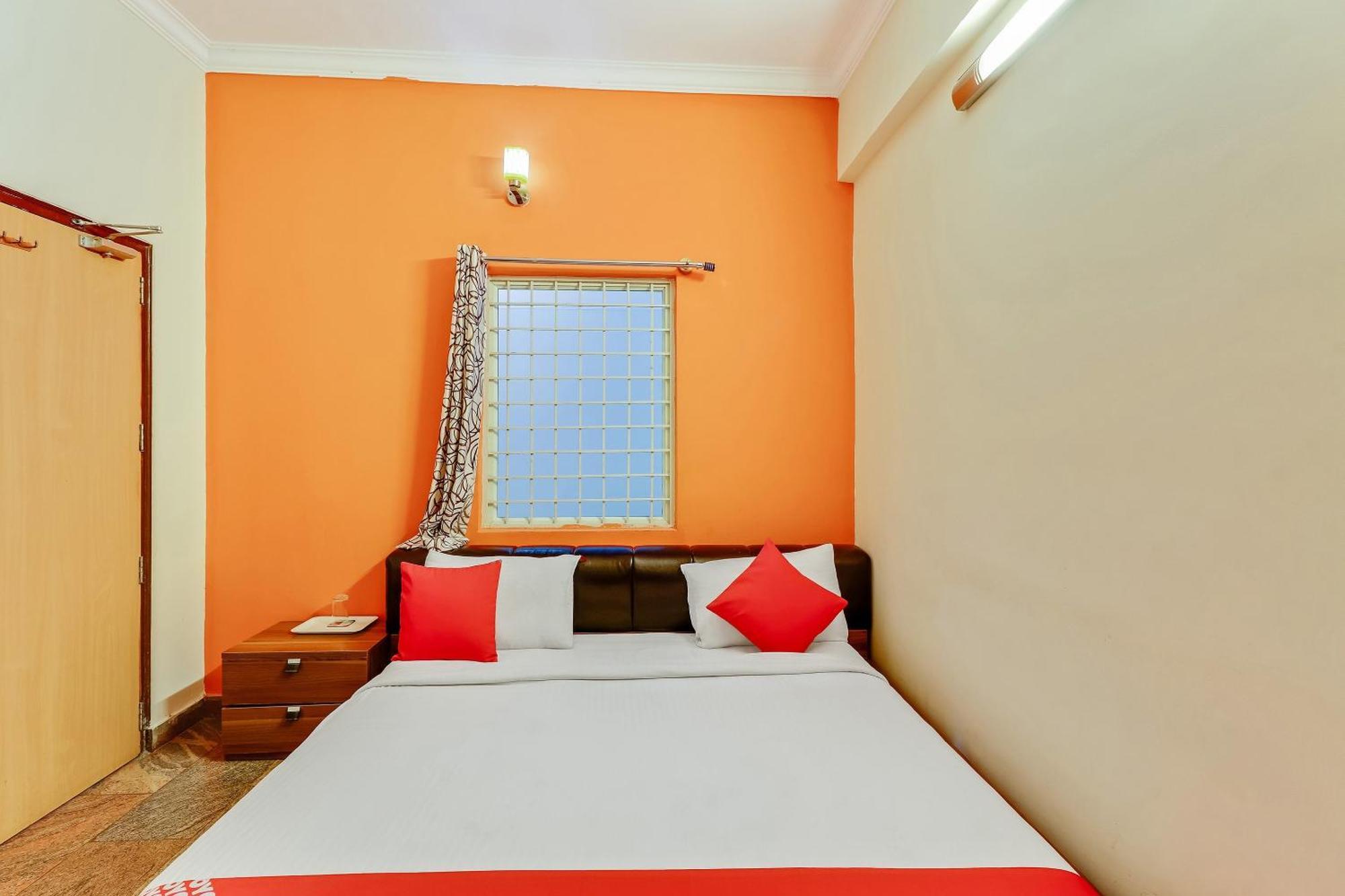 Hotel Super Collection O Goyal Residency Kammasandra Zewnętrze zdjęcie